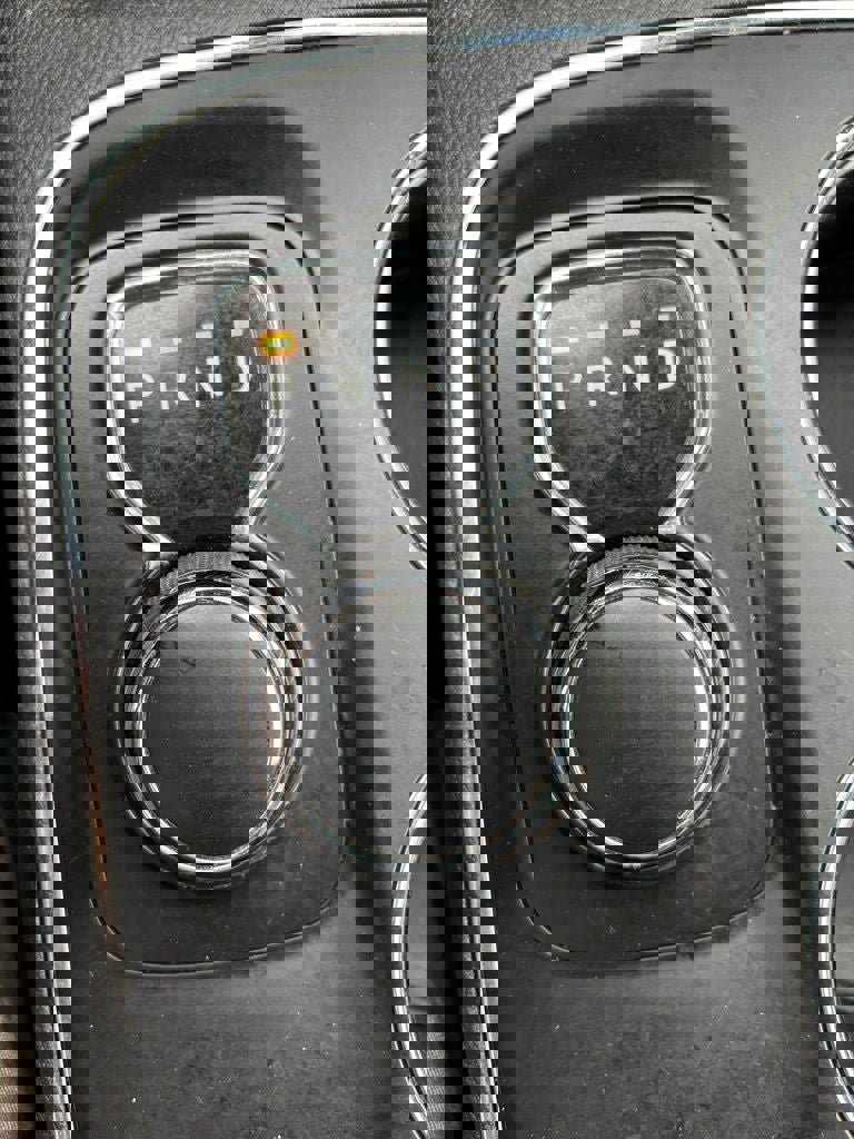 Used 2016 Dodge Durango Limited w/ Nav & Power Liftgate Group image 19