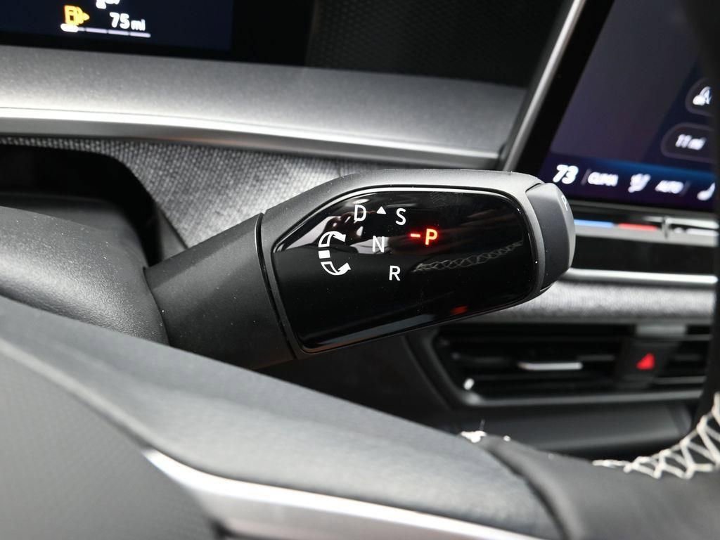New 2025 Volkswagen Tiguan S image 16