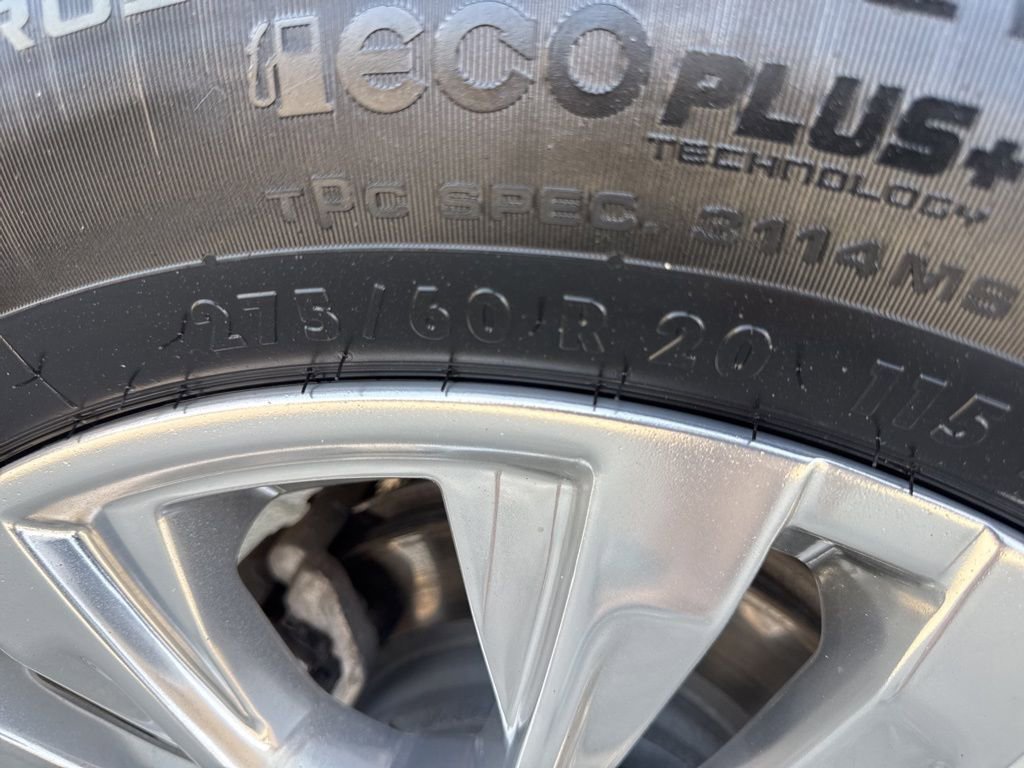 Used 2025 GMC Yukon Denali image 35