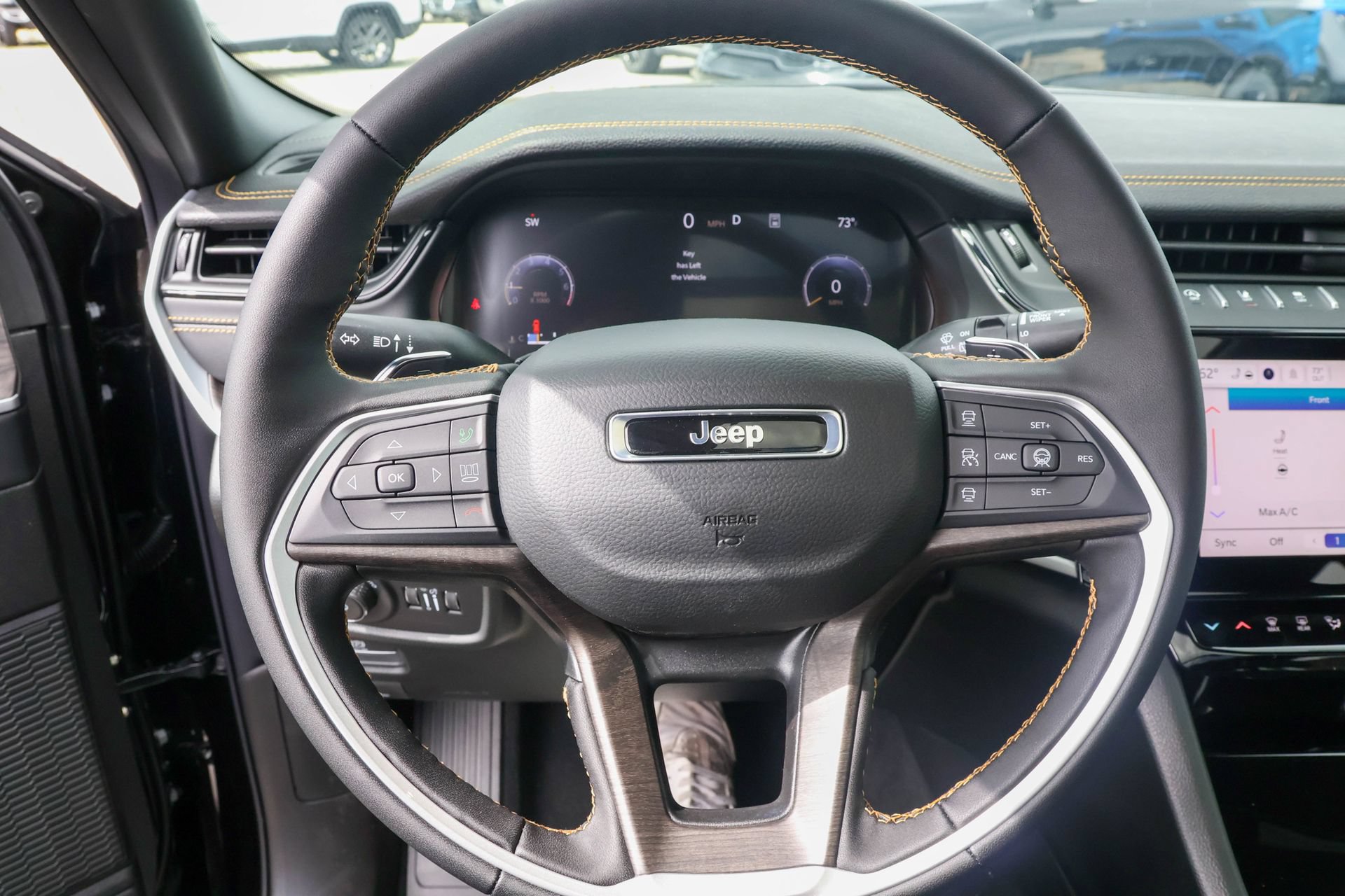 New 2026 Jeep Grand Cherokee L Limited AWD/4WD image 28