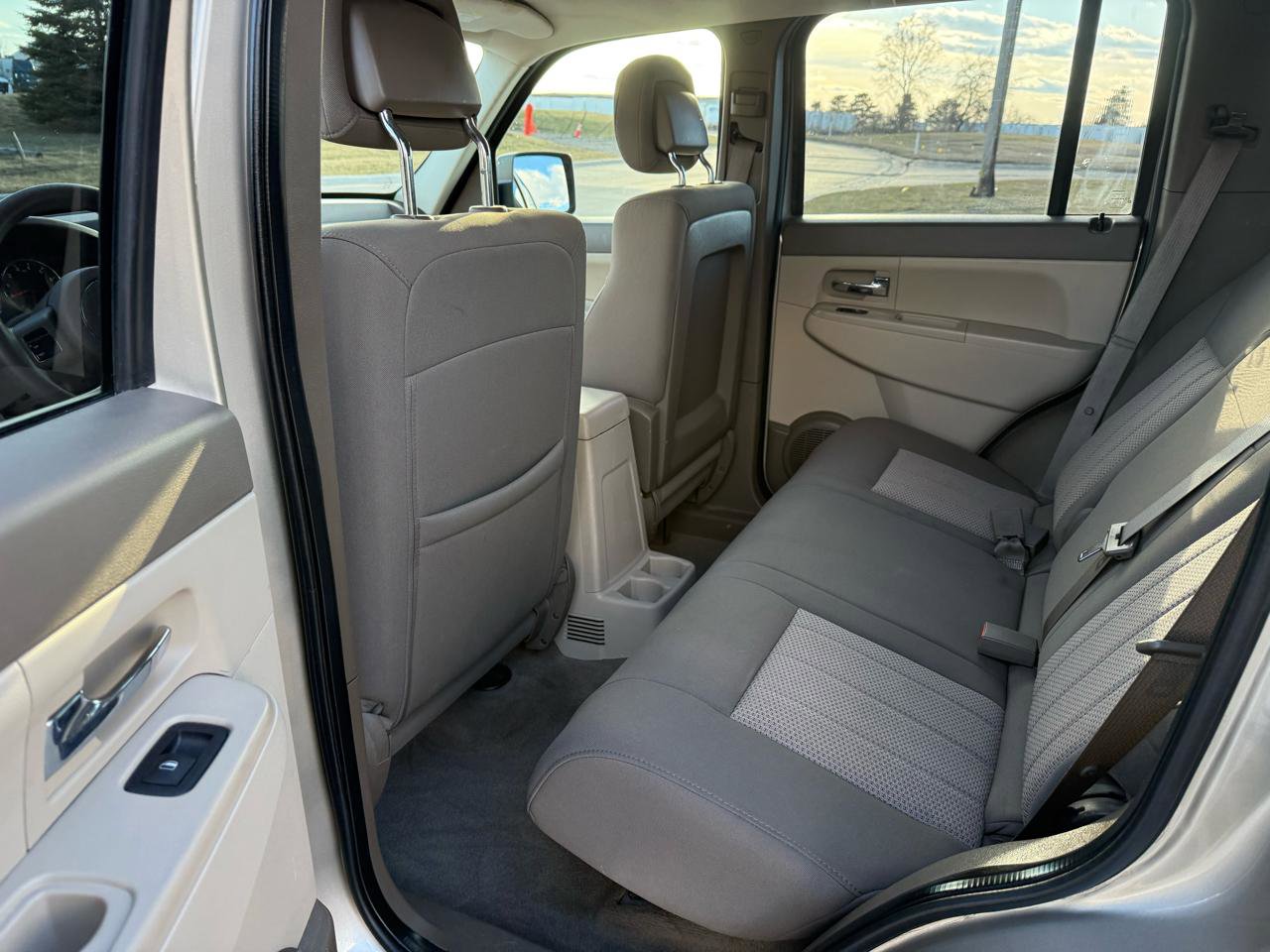 Used 2011 Jeep Liberty Sport image 14