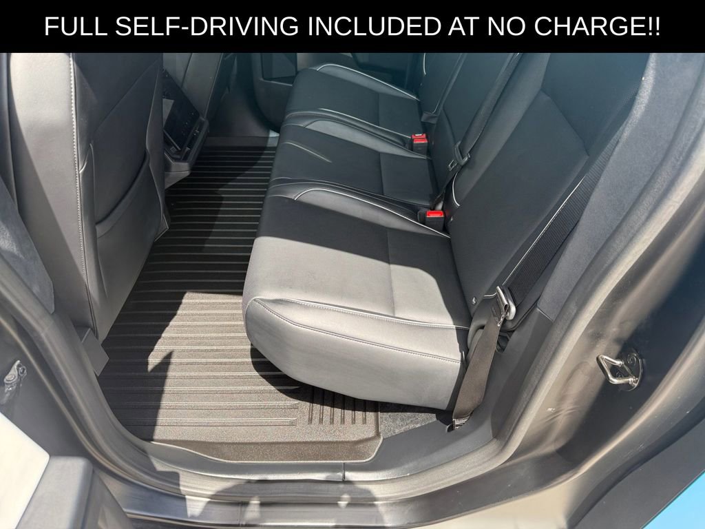 Used 2024 Tesla Cybertruck Cyberbeast AWD/4WD image 11