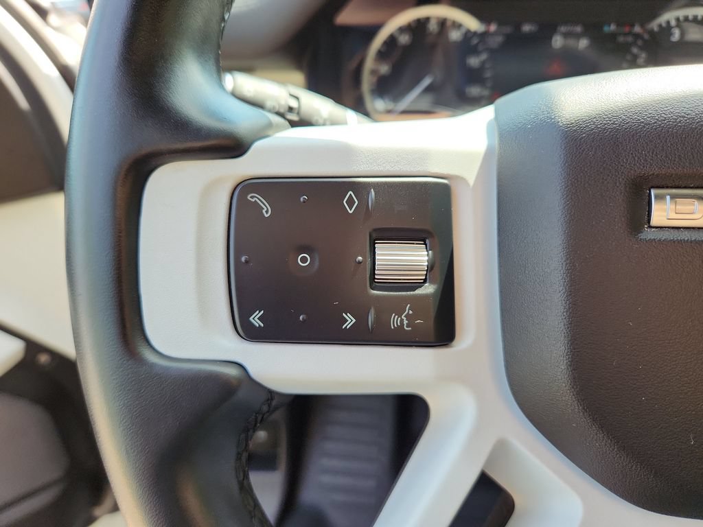 Used 2023 Land Rover Defender 110 S AWD/4WD image 17