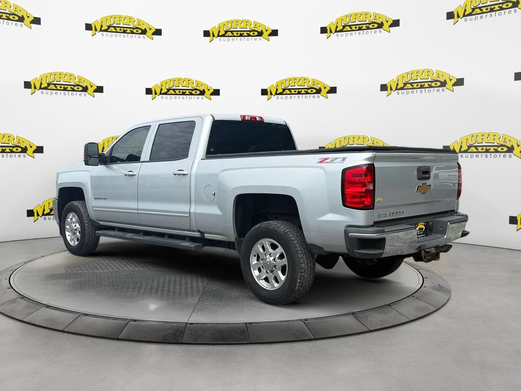 Used 2015 Chevrolet Silverado 2500 LT w/ LT Convenience Package AWD/4WD image 3