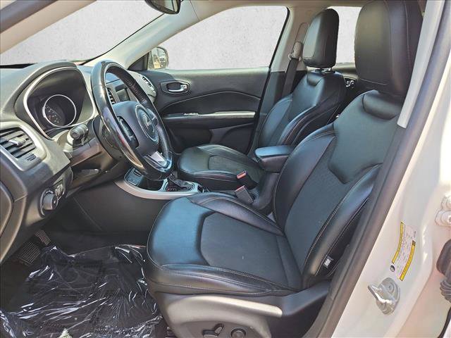Used 2019 Jeep Compass Latitude w/ Popular Equipment Group FWD image 22