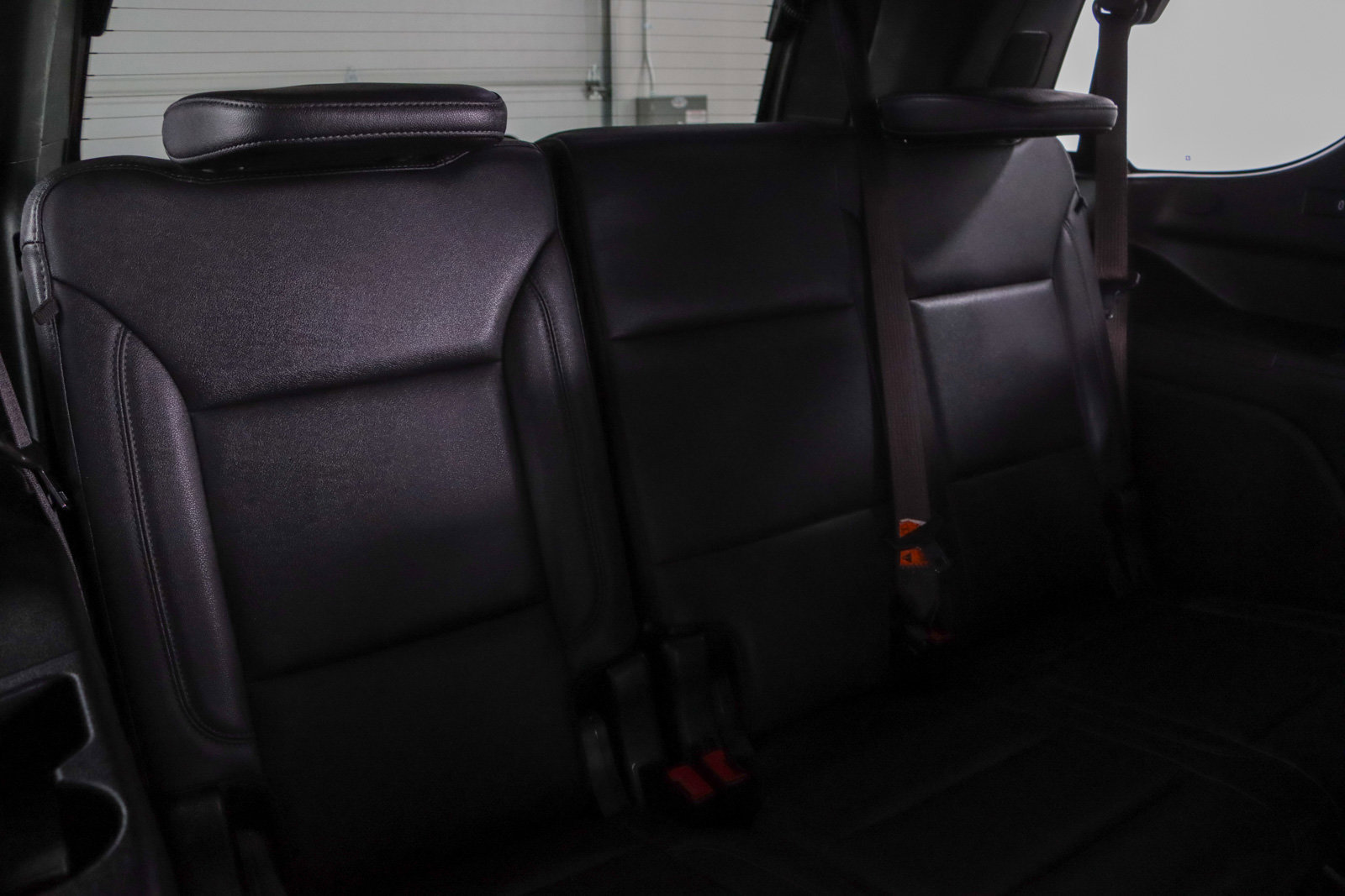 Used 2023 Chevrolet Tahoe LT RWD image 32