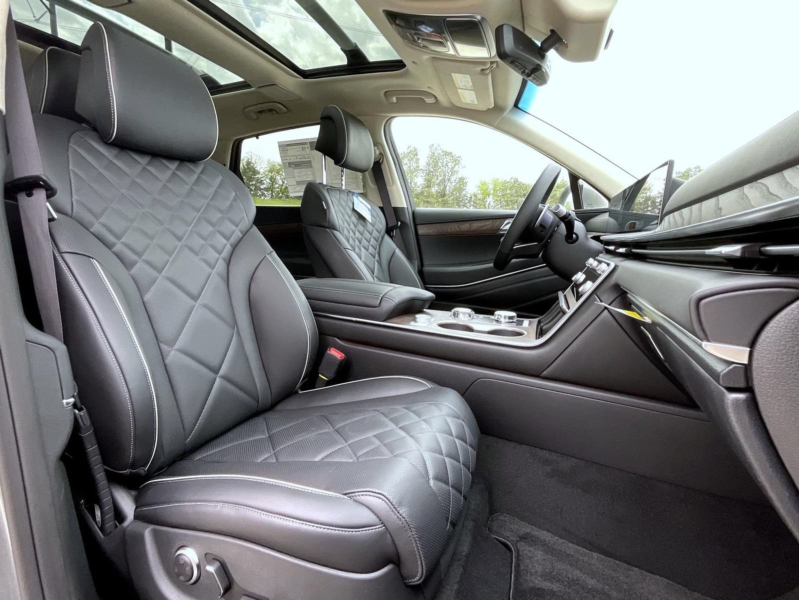 New 2026 Genesis GV80 3.5T Prestige AWD/4WD image 16