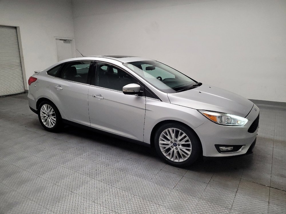 Used 2017 Ford Focus Titanium FWD image 11