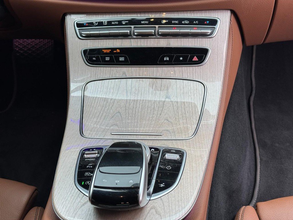 Used 2021 Mercedes-Benz E 450 Cabriolet image 18