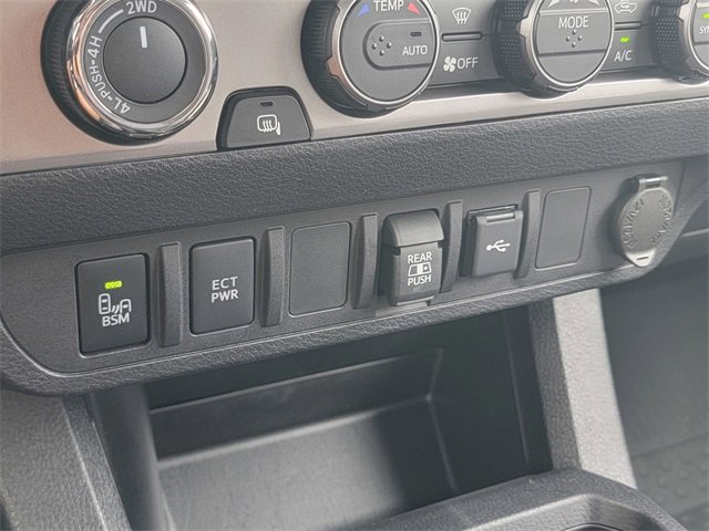 Used 2023 Toyota Tacoma SR5 image 28