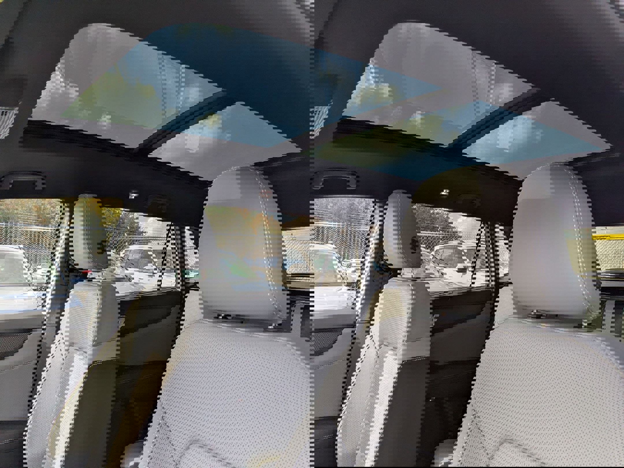 New 2026 Volkswagen Atlas Cross Sport SEL R-Line image 16