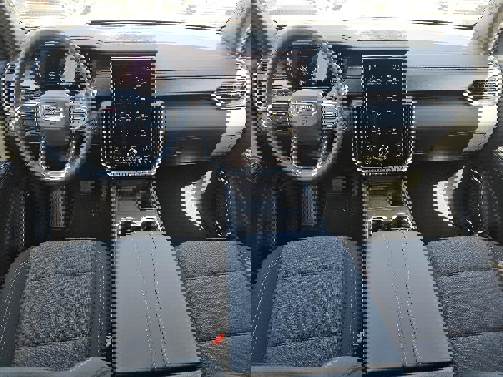 New 2025 GMC Acadia Elevation image 9