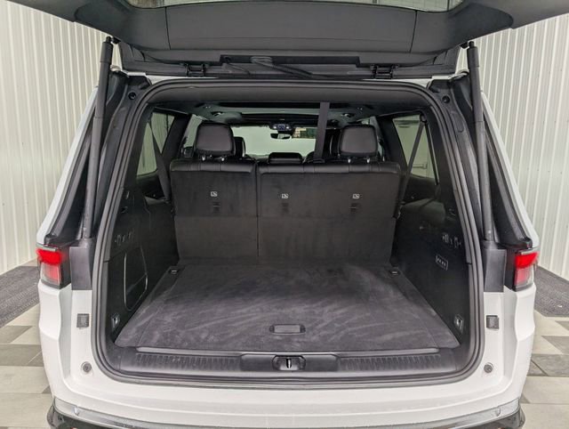 Used 2023 Jeep Wagoneer L Series II w/ Premium Group I image 26