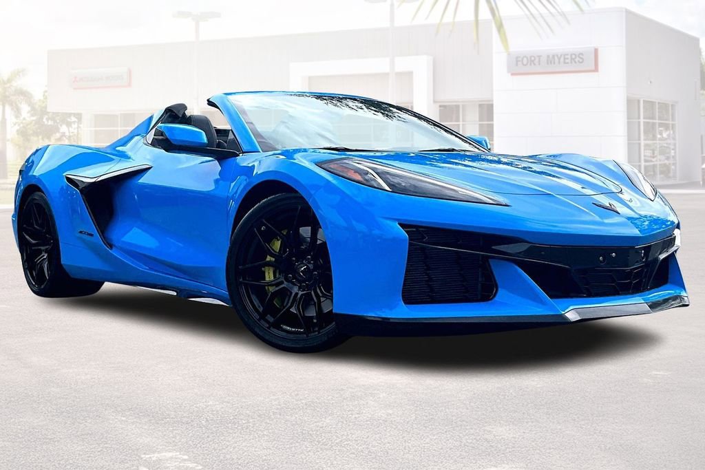 Used 2024 Chevrolet Corvette Z06 image 1