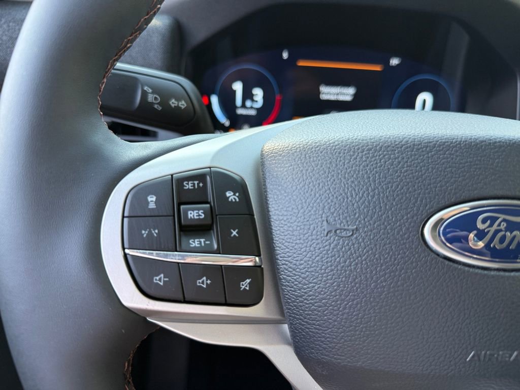 New 2026 Ford Explorer Active w/ Active Comfort Package image 23