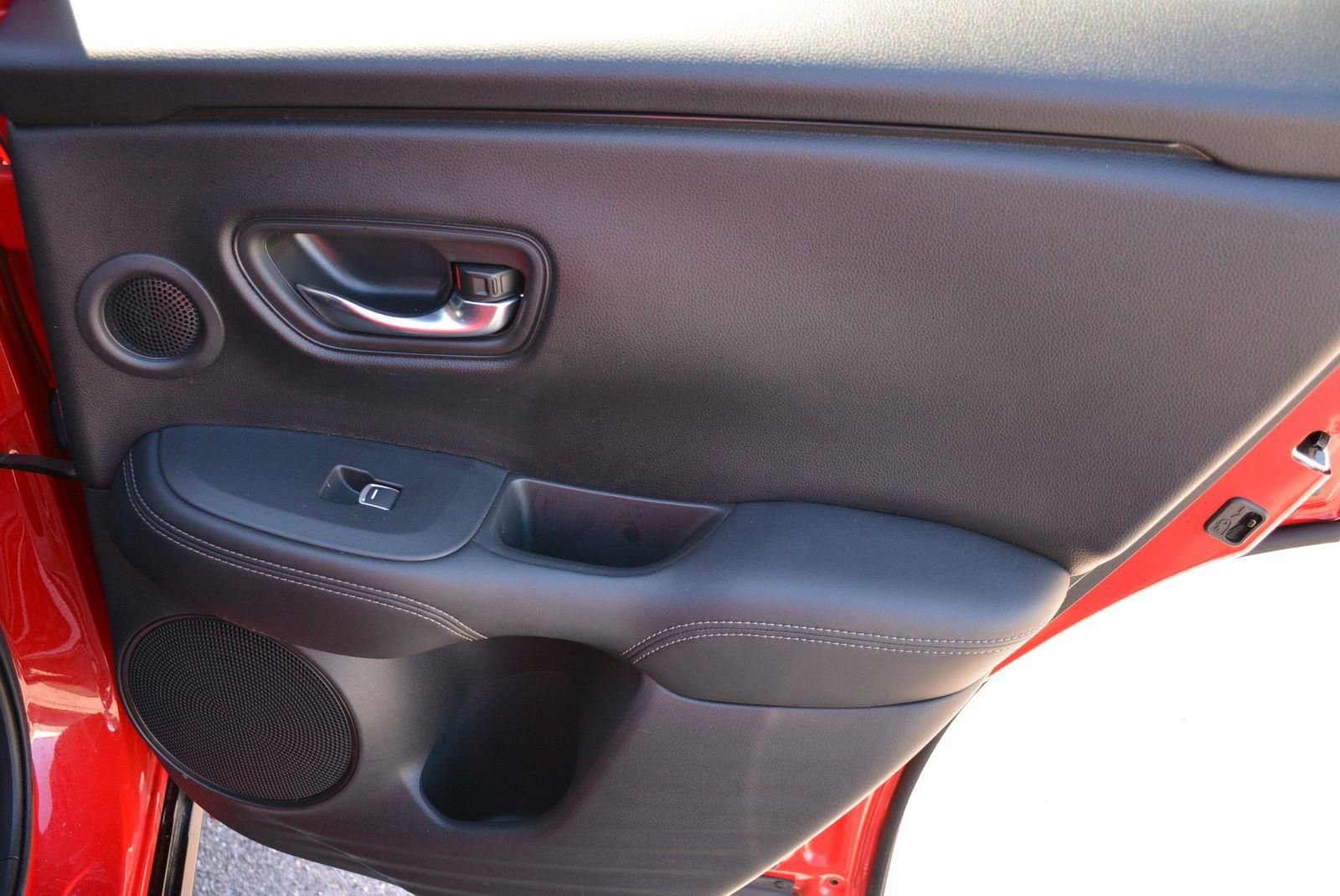 Used 2023 Honda HR-V EX-L image 18