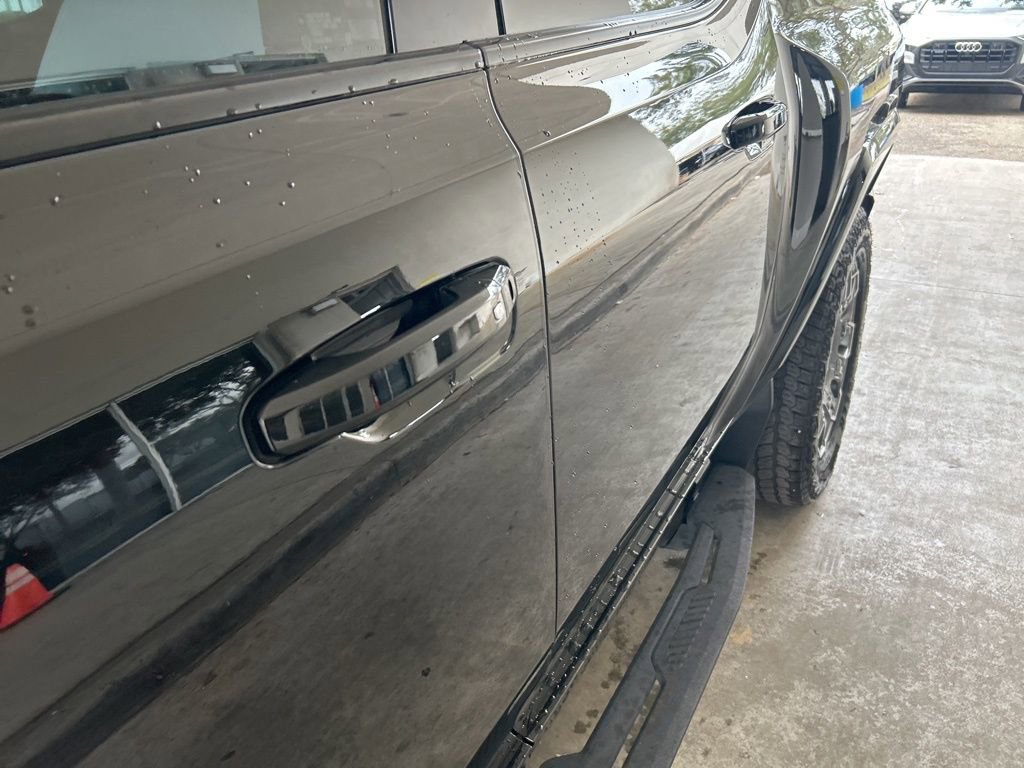 Used 2024 GMC Hummer EV 3X image 21