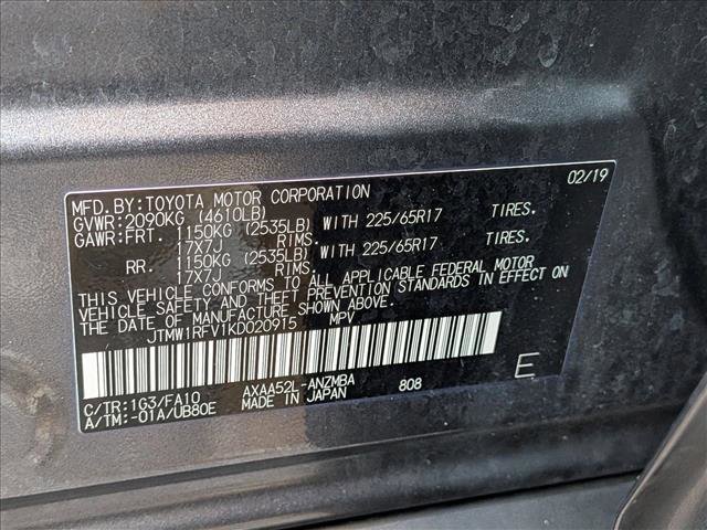 Used 2019 Toyota RAV4 XLE w/ Convenience Package FWD image 25