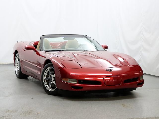 Used 2002 Chevrolet Corvette Convertible w/ Preferred Equipment Group2 video 1