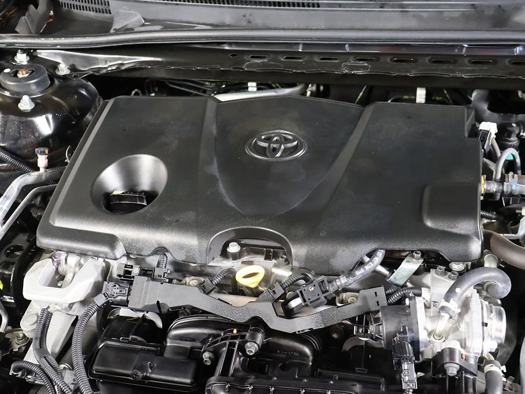 Used 2021 Toyota Camry XLE FWD image 17