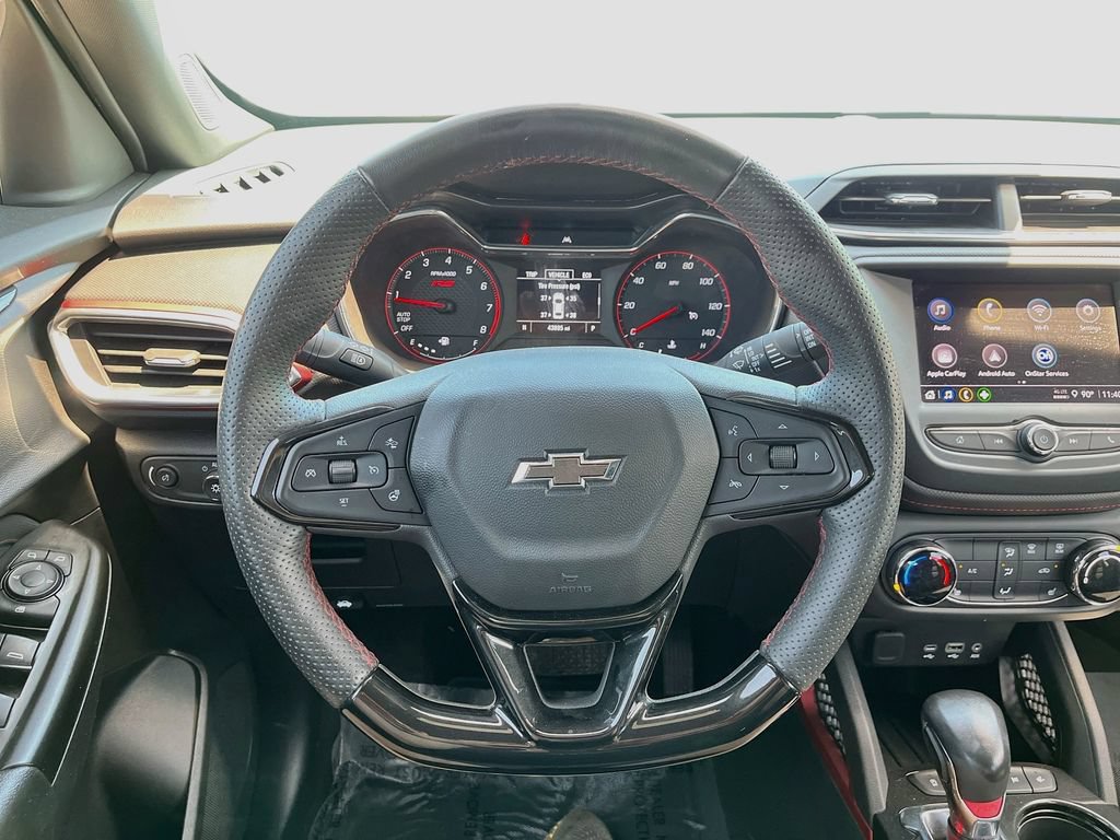 Used 2023 Chevrolet TrailBlazer RS FWD image 11