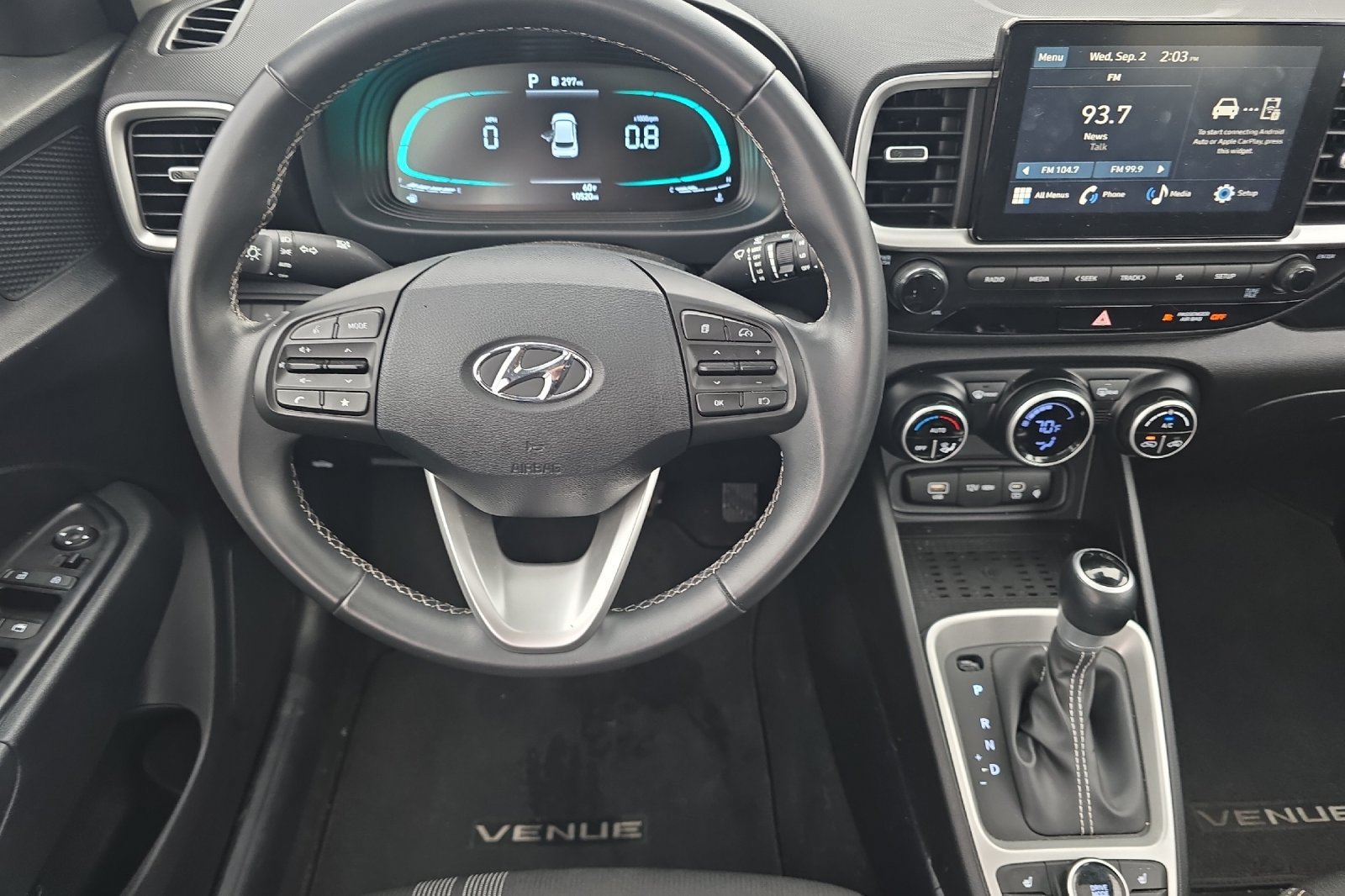 Certified 2026 Hyundai Venue SEL FWD image 14