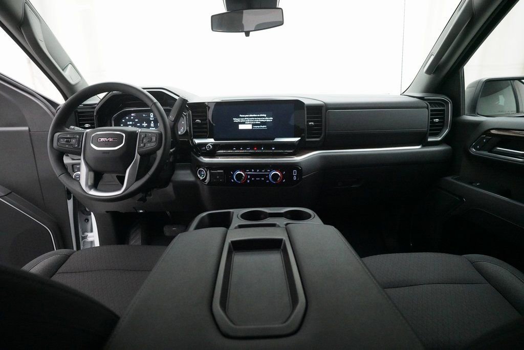Used 2025 GMC Sierra 1500 Elevation image 5