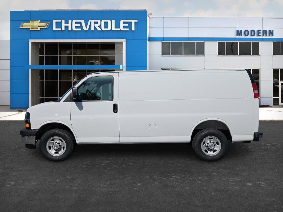 New 2026 Chevrolet Express 2500 w/ Driver Convenience Package RWD image 2