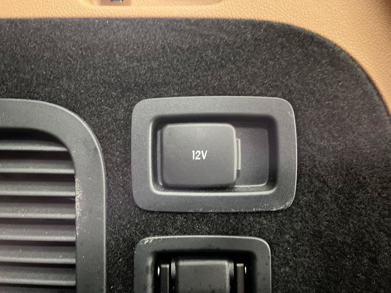Used 2025 Lincoln Aviator Black Label w/ Jet Appearance Package AWD/4WD image 35