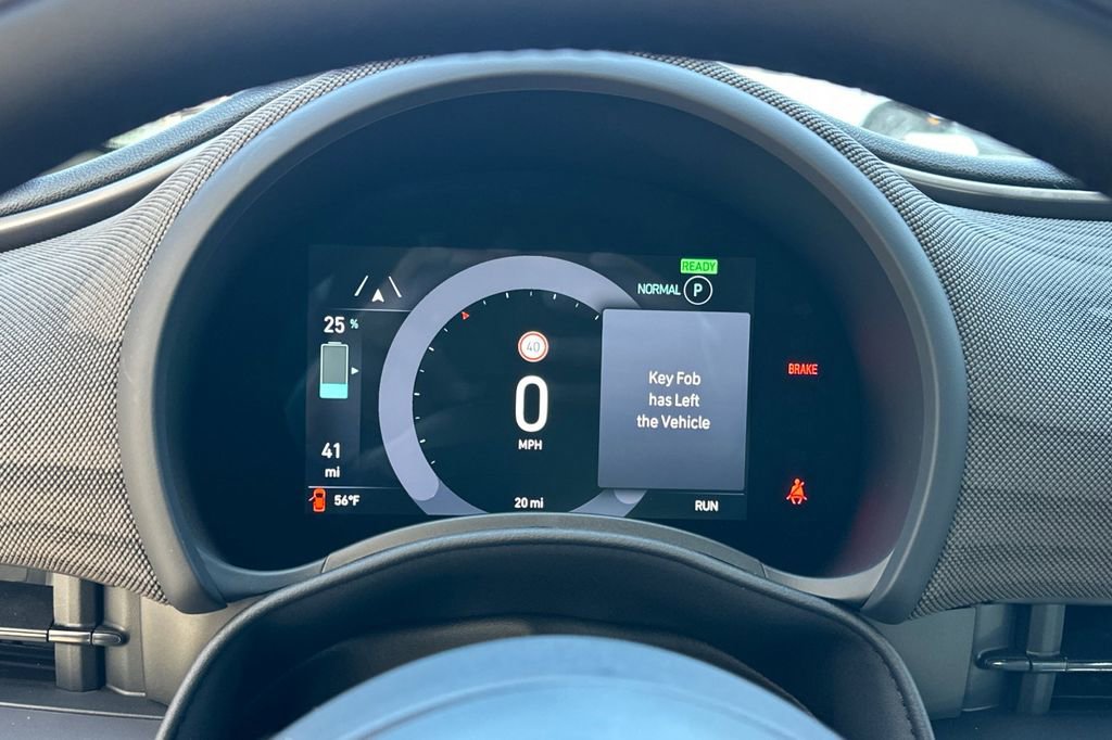 New 2025 FIAT 500 e image 21