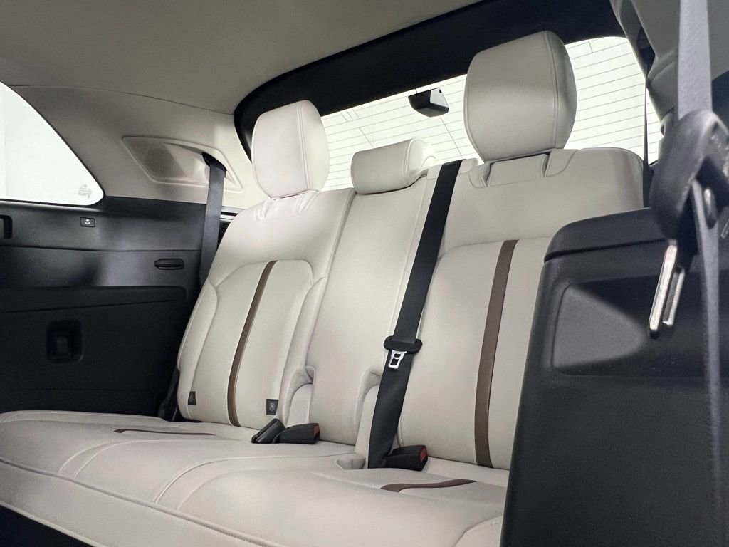 Used 2024 MAZDA CX-90 Plug-In Hybrid w/ Premium Plus image 27