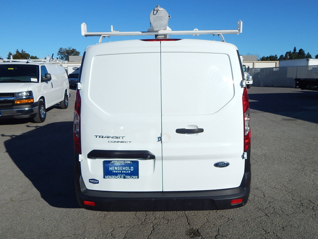 Used 2020 Ford Transit Connect XL image 8