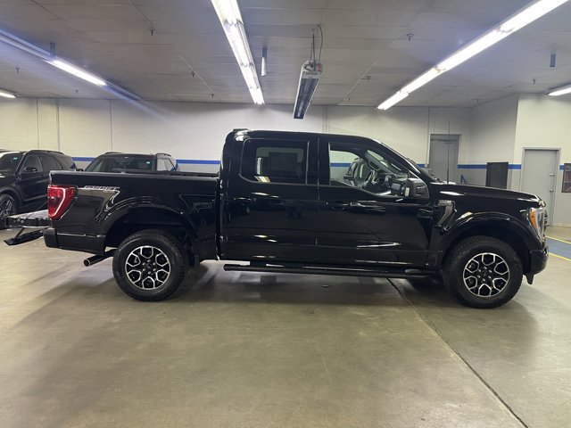 Certified 2023 Ford F150 XLT w/ Equipment Group 302A High image 9