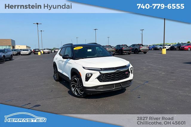 Used 2024 Chevrolet TrailBlazer RS AWD/4WD image 1