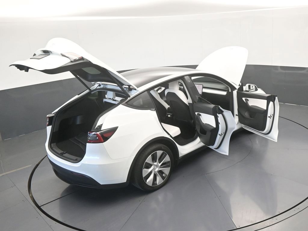 Used 2021 Tesla Model Y Long Range AWD/4WD image 58