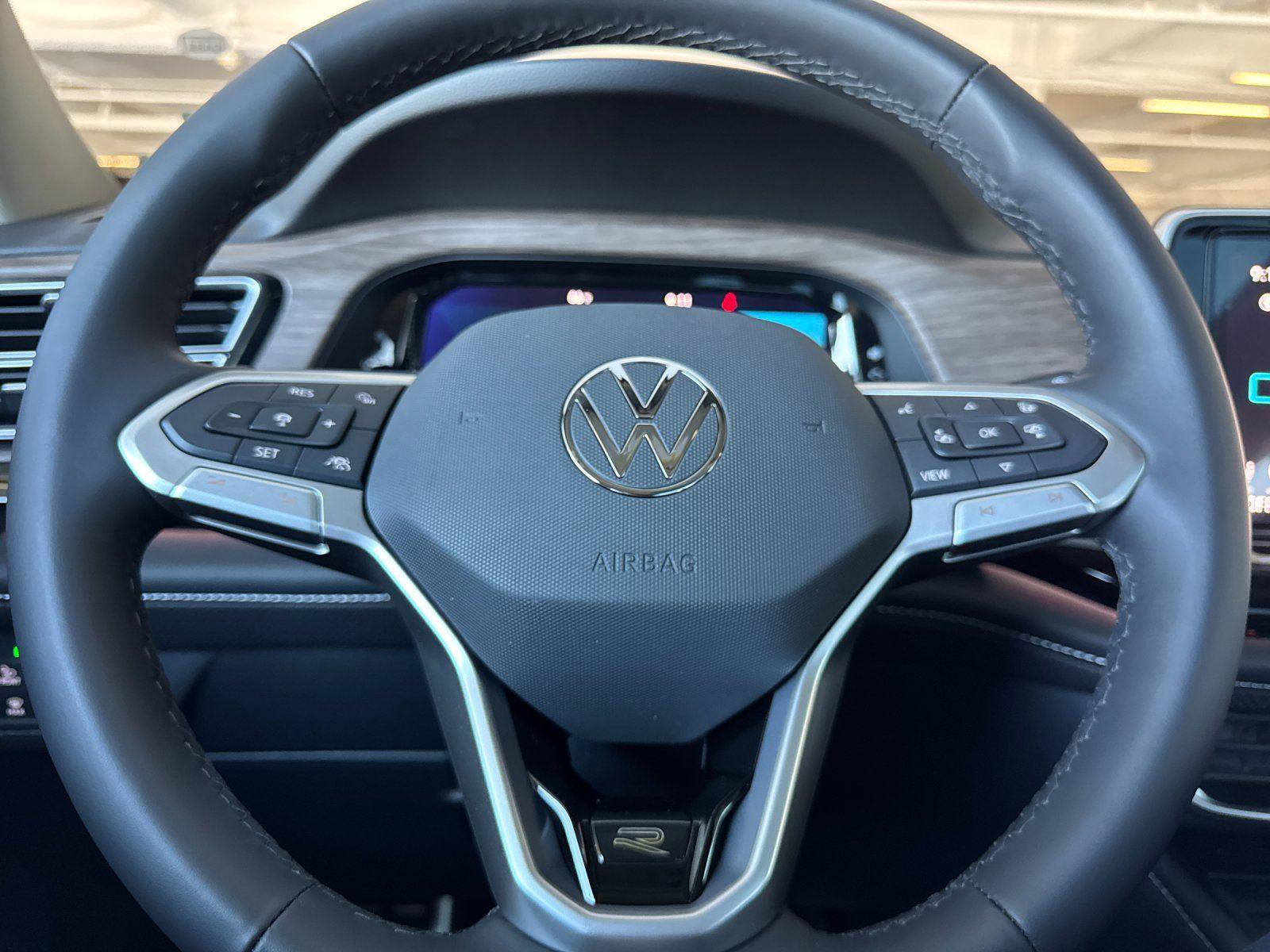 New 2026 Volkswagen Atlas SEL Premium R-Line AWD/4WD image 23