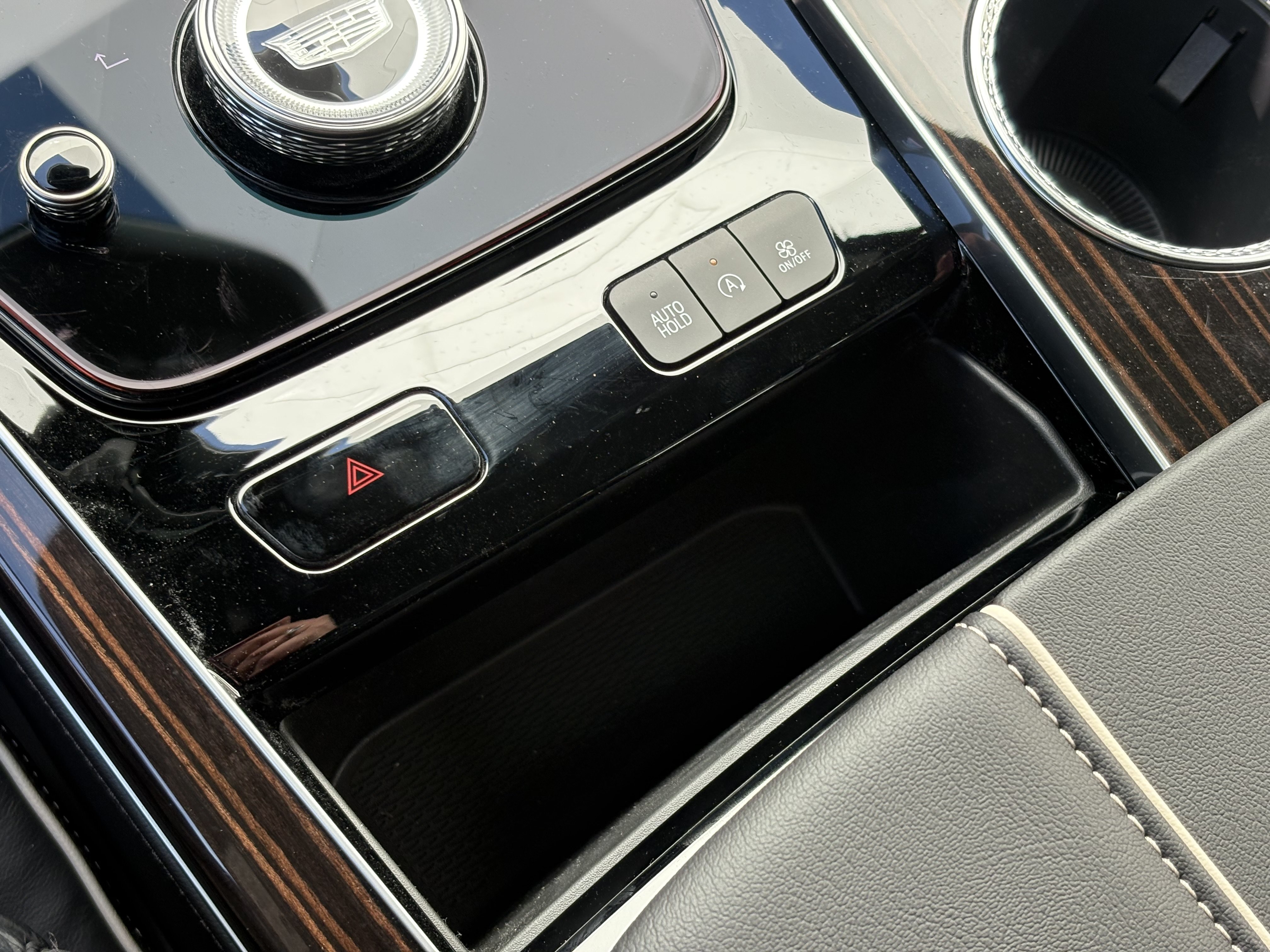 New 2026 Cadillac Escalade Luxury AWD/4WD image 30