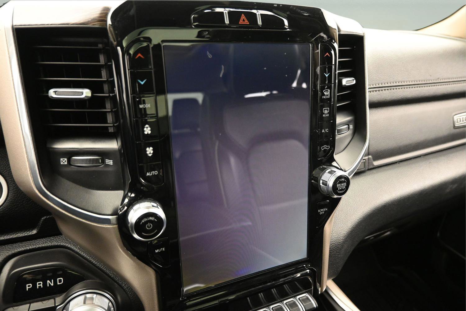 Used 2019 RAM 1500 Laramie image 30