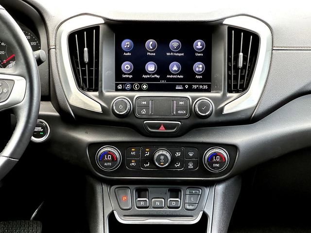 Used 2021 GMC Terrain SLT image 29