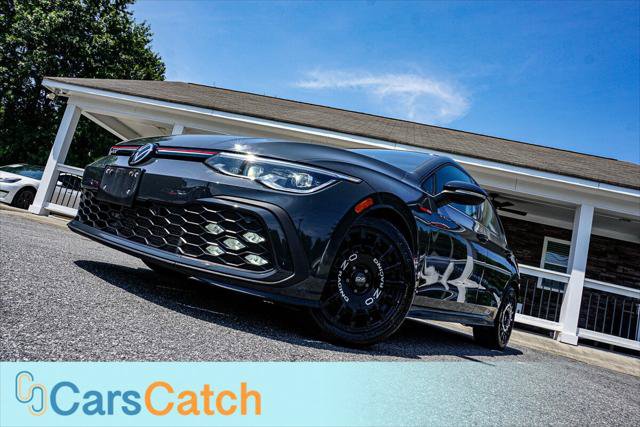 Used 2023 Volkswagen GTI 40th Anniversary Edition FWD image 3