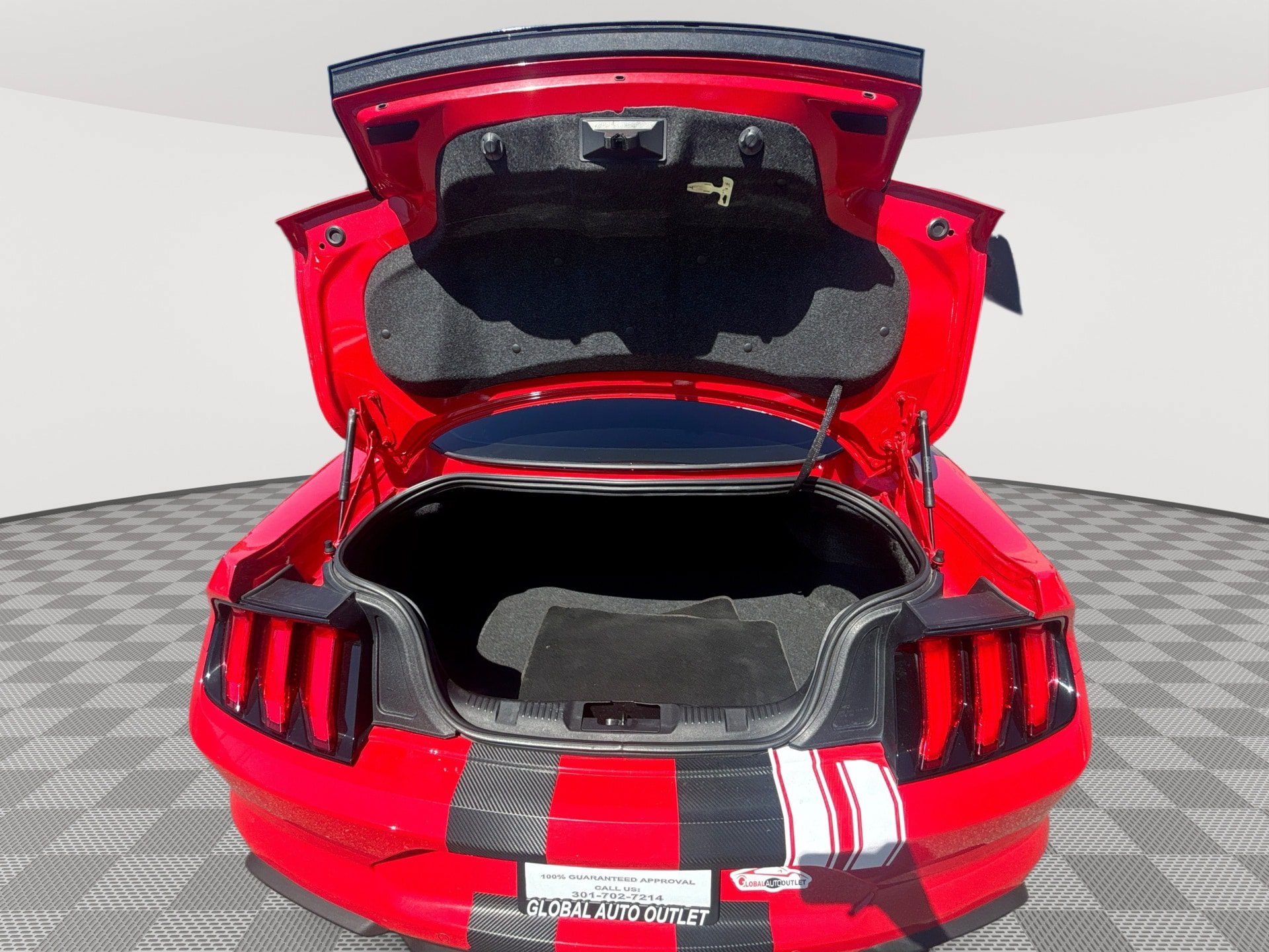 Used 2022 Ford Mustang GT Premium w/ GT Performance Package RWD image 21
