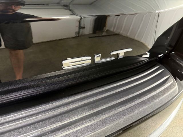 Used 2022 GMC Yukon SLT w/ SLT Luxury Package AWD/4WD image 33