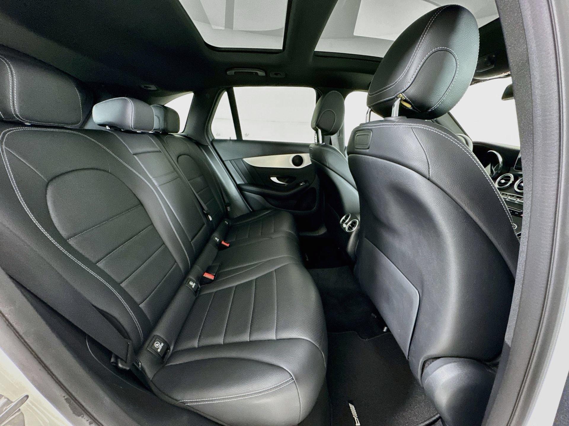 Certified 2019 Mercedes-Benz GLC 300 image 30
