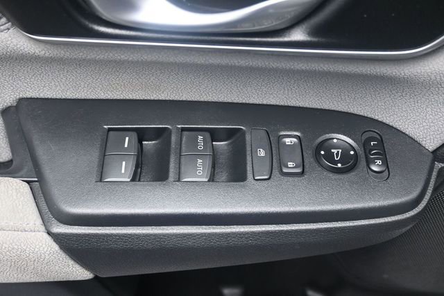Used 2019 Honda CR-V EX image 15