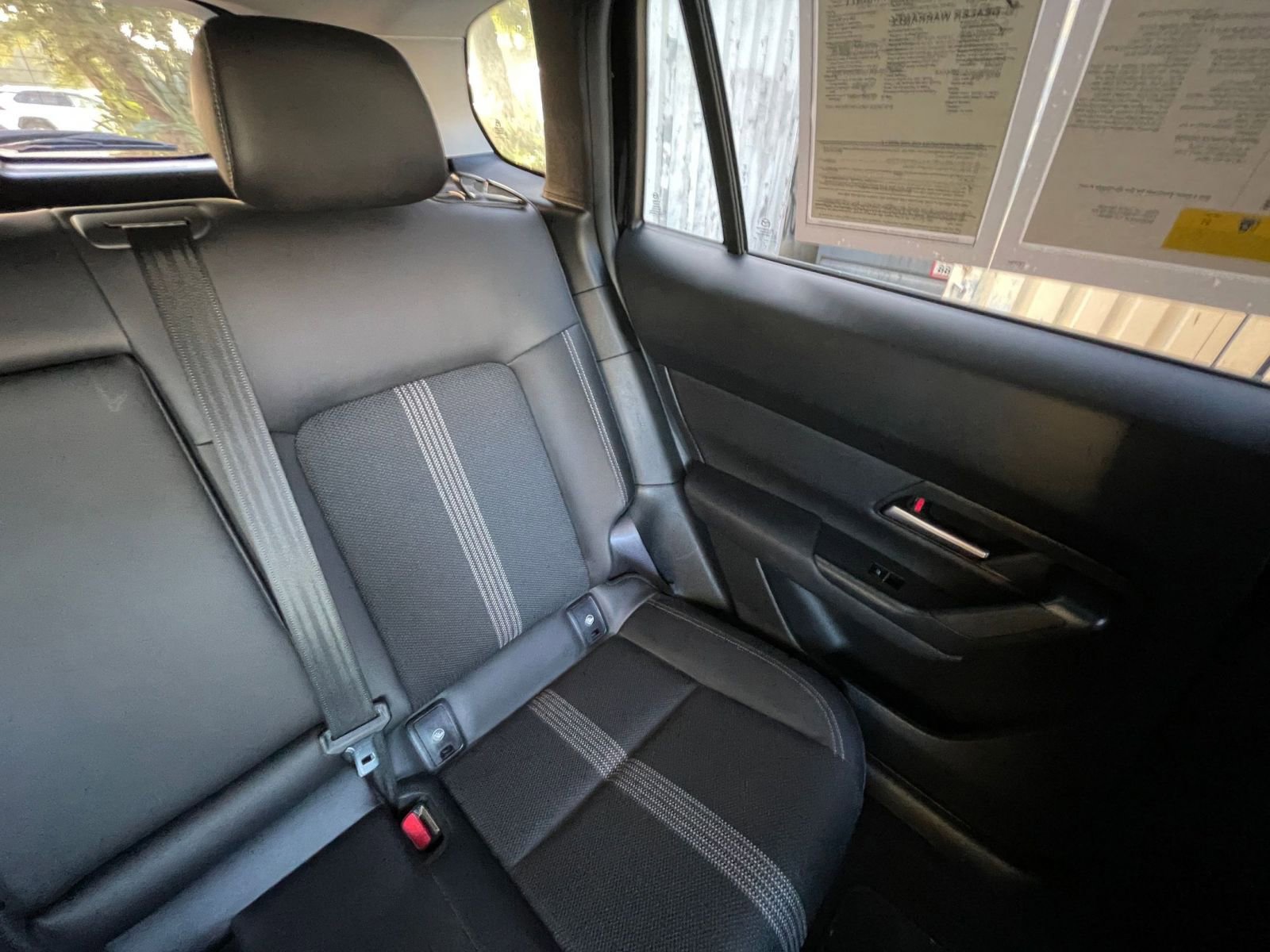 Used 2025 MAZDA CX-50 AWD 2.5 S w/ Select Package image 37