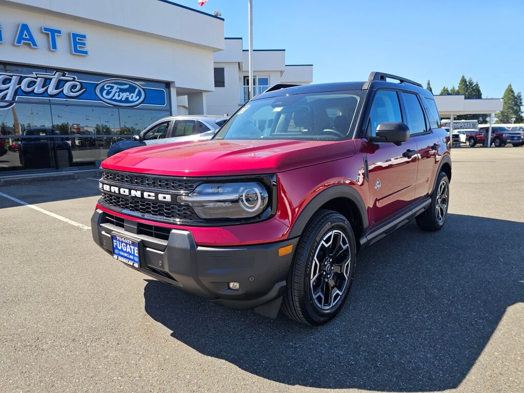 New 2026 Ford Bronco Sport Outer Banks w/ Outer Banks Tech Package+ AWD/4WD image 2