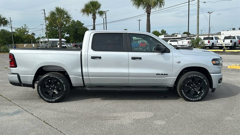 New 2026 RAM 1500 Express AWD/4WD image 7