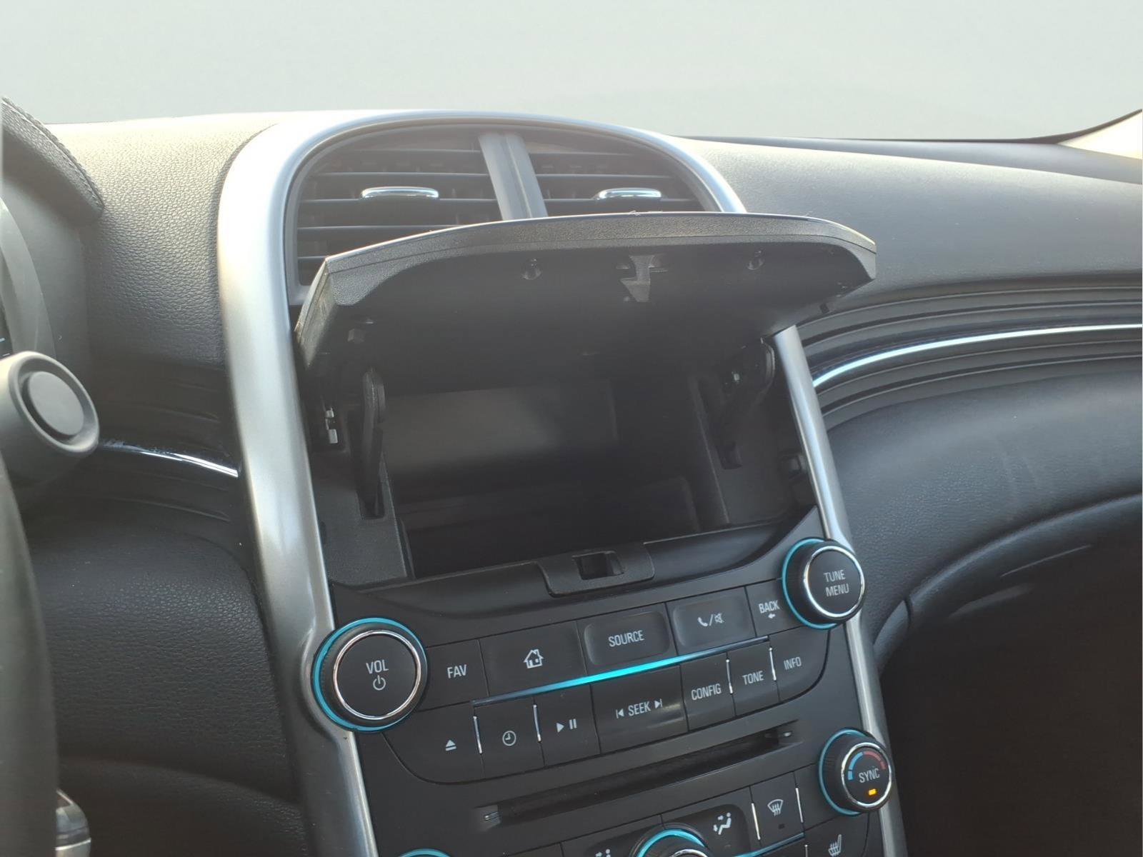 Used 2016 Chevrolet Malibu LTZ image 20