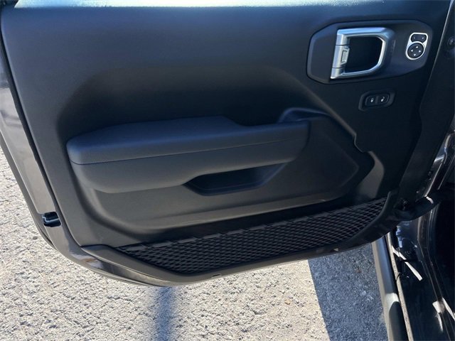New 2026 Jeep Wrangler Unlimited Sport image 19