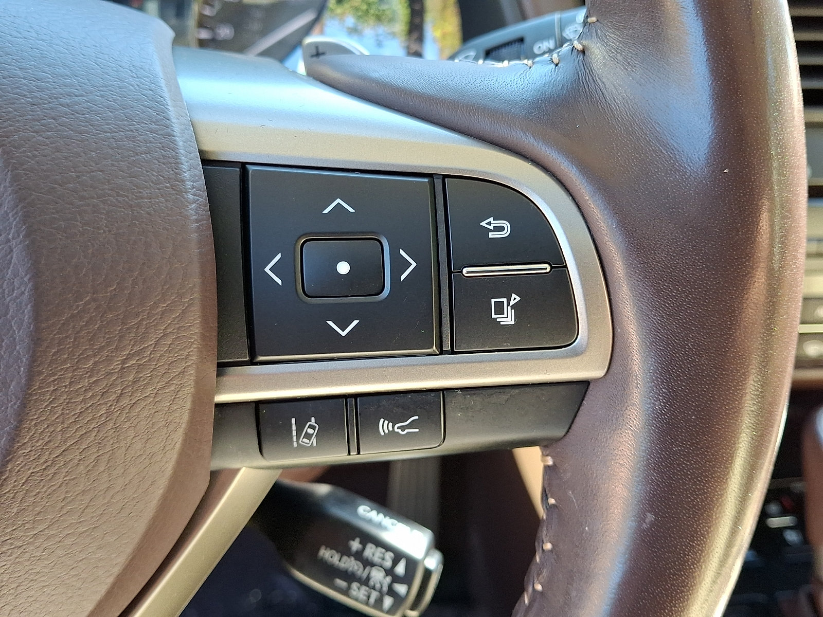 Certified 2020 Lexus RX 350 AWD w/ Premium Package image 24